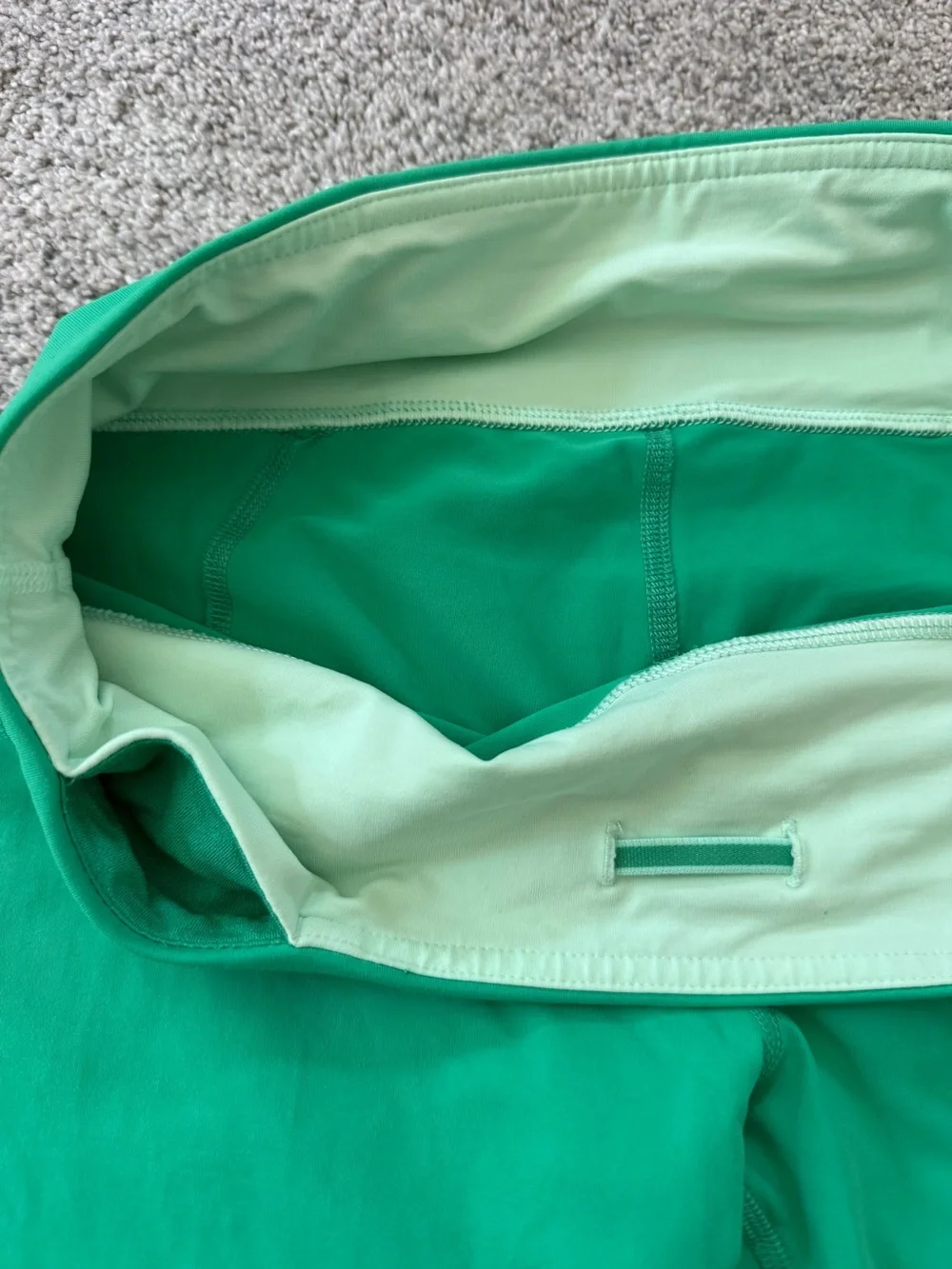 Lululemon green capri leggings
